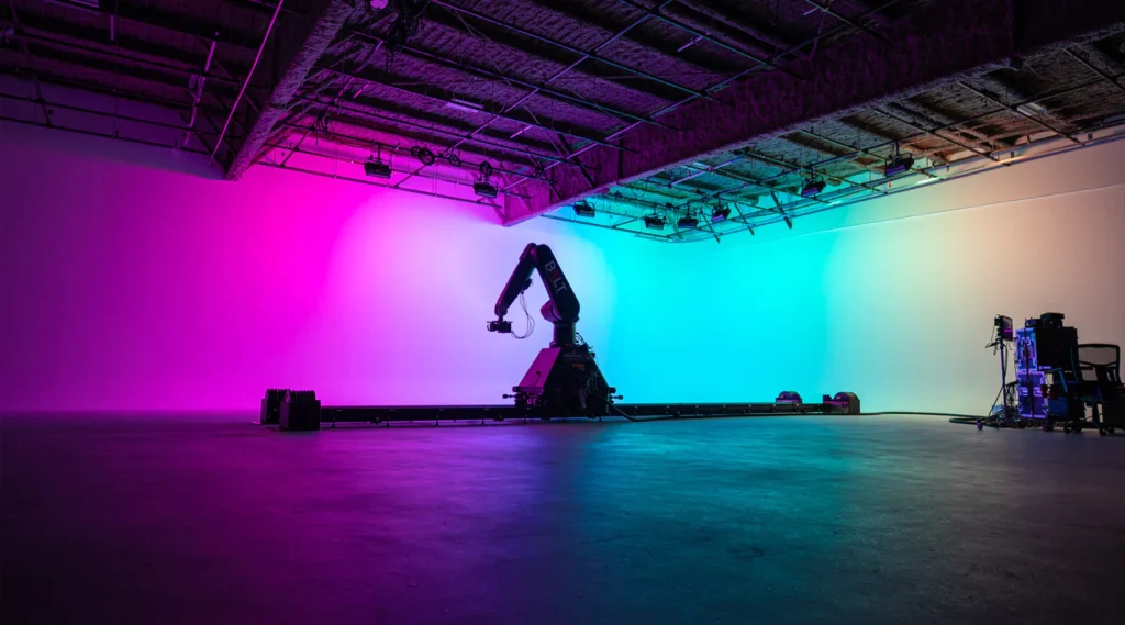 OHD_StudioA-Bolt_Cropped_1800x