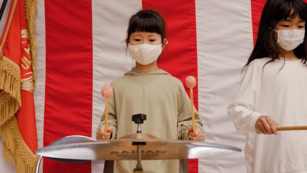 Instruments-of-a-Beating-Heart-Documentary